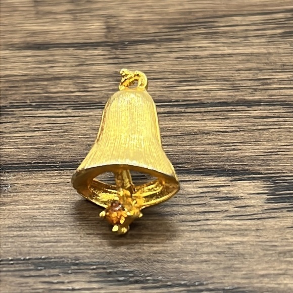 Small Gold Tone Bell With Yellow Rhinestone Collectible Pin / Lapel Bell - Picture 5 of 9
